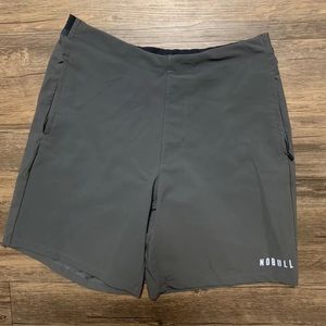 NOBULL MEN'S LIGHTWEIGHT SHORT 8.5"
